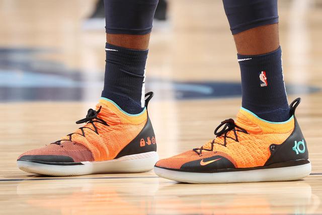 拉齐奥1-1博洛尼亚，伊萨克森打破僵局， 延斯-厄德高救主（拉齐奥1-1战平博洛尼亚：伊萨克森先拔头筹，延斯-厄德高扳平救主）