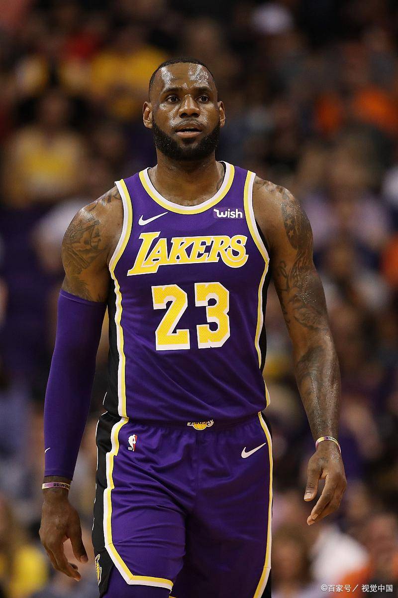 记者：职业联赛颁奖礼时隔6年恢复，拟于12月12日在上海举行（记者：职业联赛颁奖典礼阔别六年重启，拟定于12月12日在上海举行）