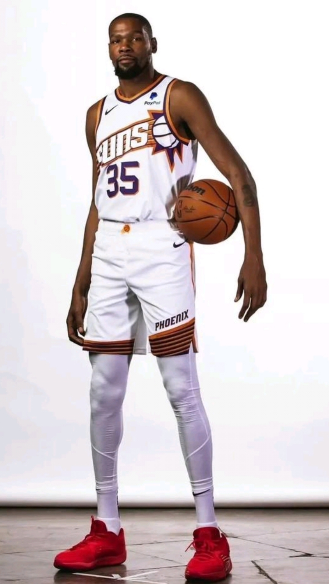 塞尔&阿斯：特瓦斯因泄露巴萨机密被西班牙体育仲裁法庭调查（塞尔与阿斯：因涉嫌泄露巴萨机密，特瓦斯被西班牙体育仲裁法庭调查）