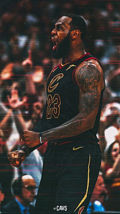 里程碑！唐斯生涯总得分突破15000分大关（唐斯达成生涯15000分里程碑）