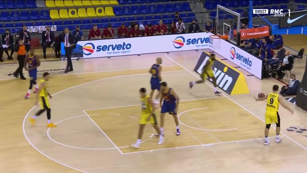 B席：如果你想为曼城效力就必须赢，否则你就不配留在这里（B席：想为曼城效力就得赢球，否则没资格留队）