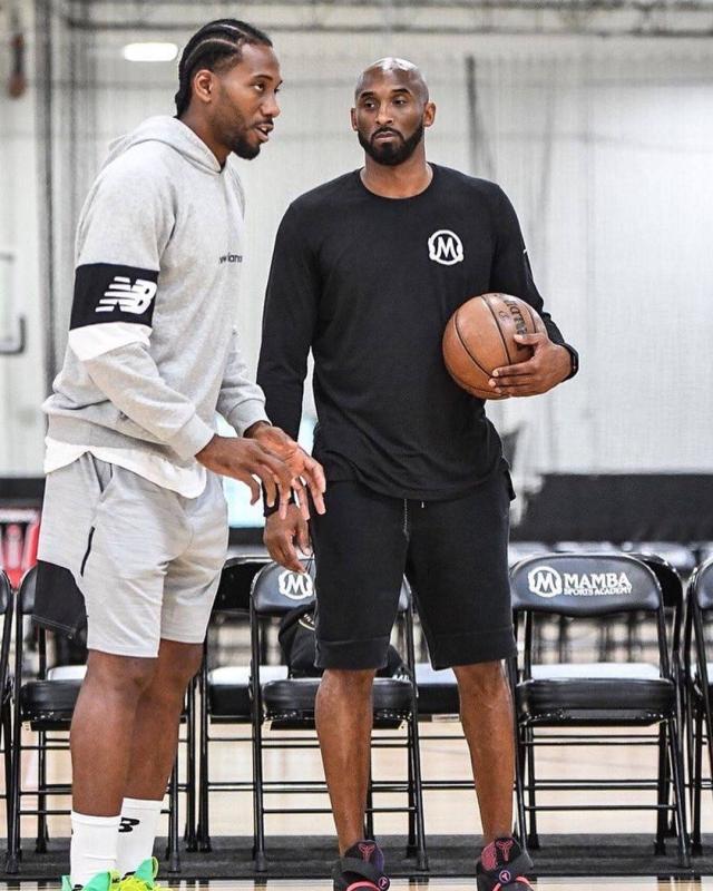 英超代表观战U15联赛后评价：中国球员纪律性强；教练需把决策权交给球员（英超代表观赛U15后：称中国球员纪律出众，建议教练把更多决策权交给球员）